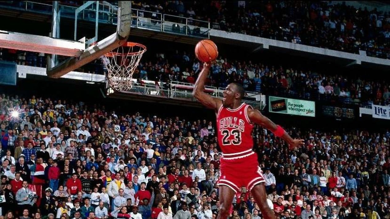 Kisah Legendaris: Detik-detik Michael Jordan Mengubah Sejarah NBA