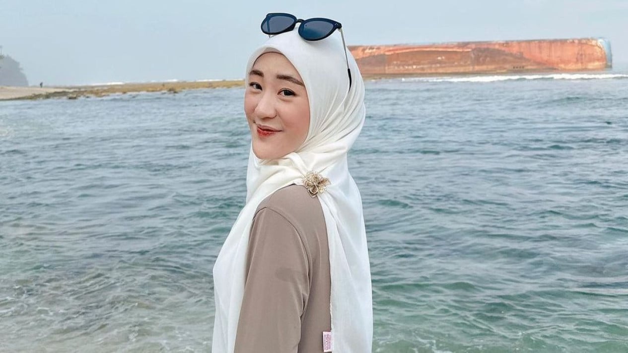 Larissa Chou Gugat Cerai Ikram Rosadi, Ternyata Isu Keretakan Rumah Tangga Sudah Tercium Sejak Lama