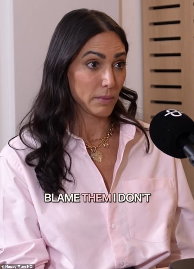 Lauren Silverman revelou que se sentiu como a mulher escarlate quando engravidou do bebê de Simon Cowell enquanto era casada, dizendo no podcast Happy Mum 'Eu causei isso e mereci'