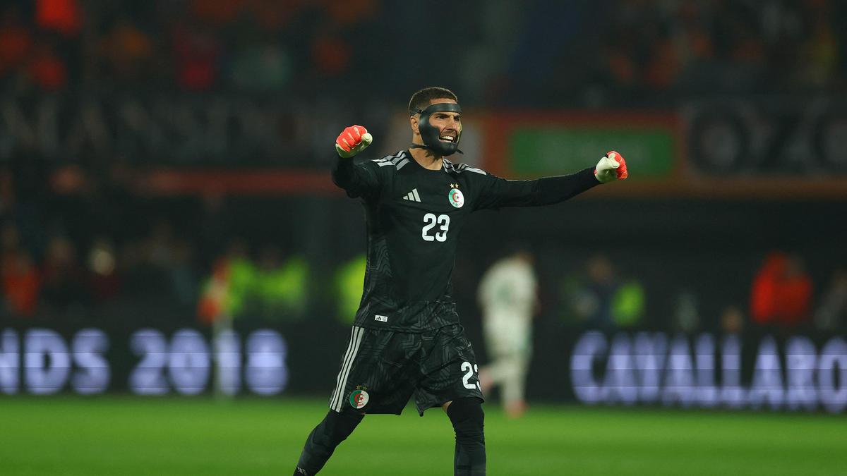 Luca Zidane, filho de Zinedine Zidane, estreia pela Argélia na Copa do Mundo da FIFA