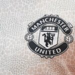 Man United confirma acordo de £ 410 milhões conforme documentação financeira oficial arquivada