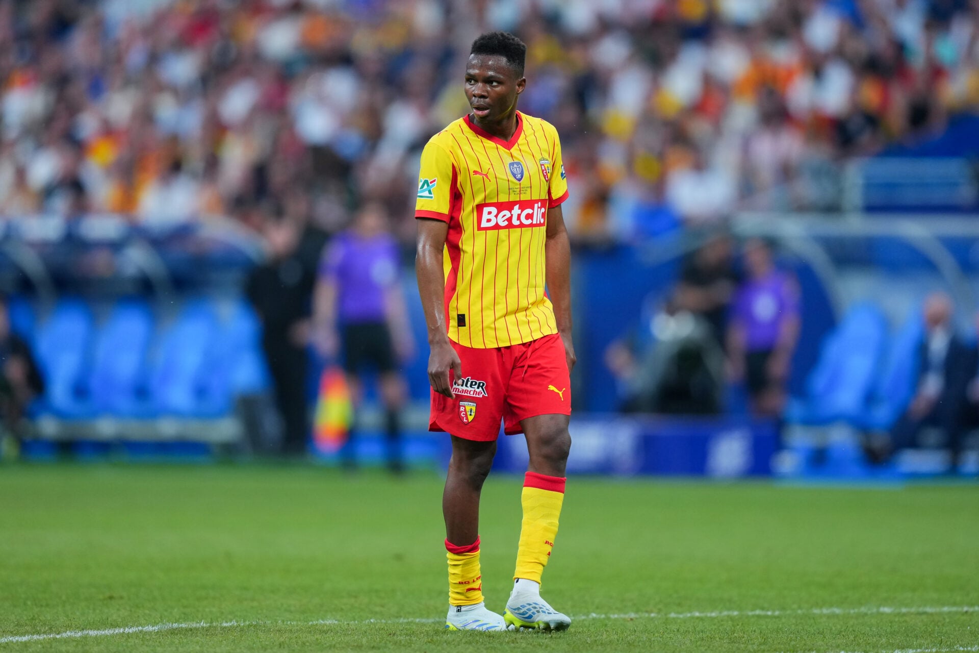 Man Utd prepara oferta pela estrela do Lens, avaliada em £ 33,5 milhões, Mamadou Sangaré