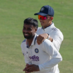 `Manav Suthar certamente teve um início impressionante...`: Sunil Gavaskar