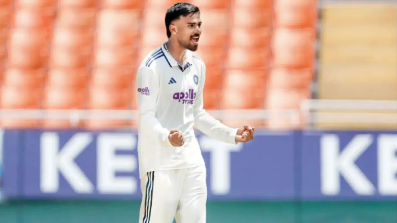Manav Suthar junta-se ao Warwickshire para uma passagem pelo English County Championship