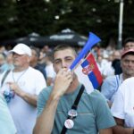 Manifestantes na Sérvia duvidam que a renúncia de Vucic traga mudanças