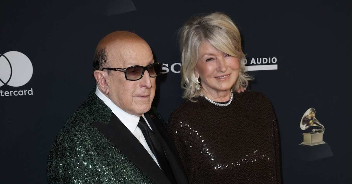 Martha Stewart compartilha comovente homenagem a Clive Davis após sua morte aos 94 anos