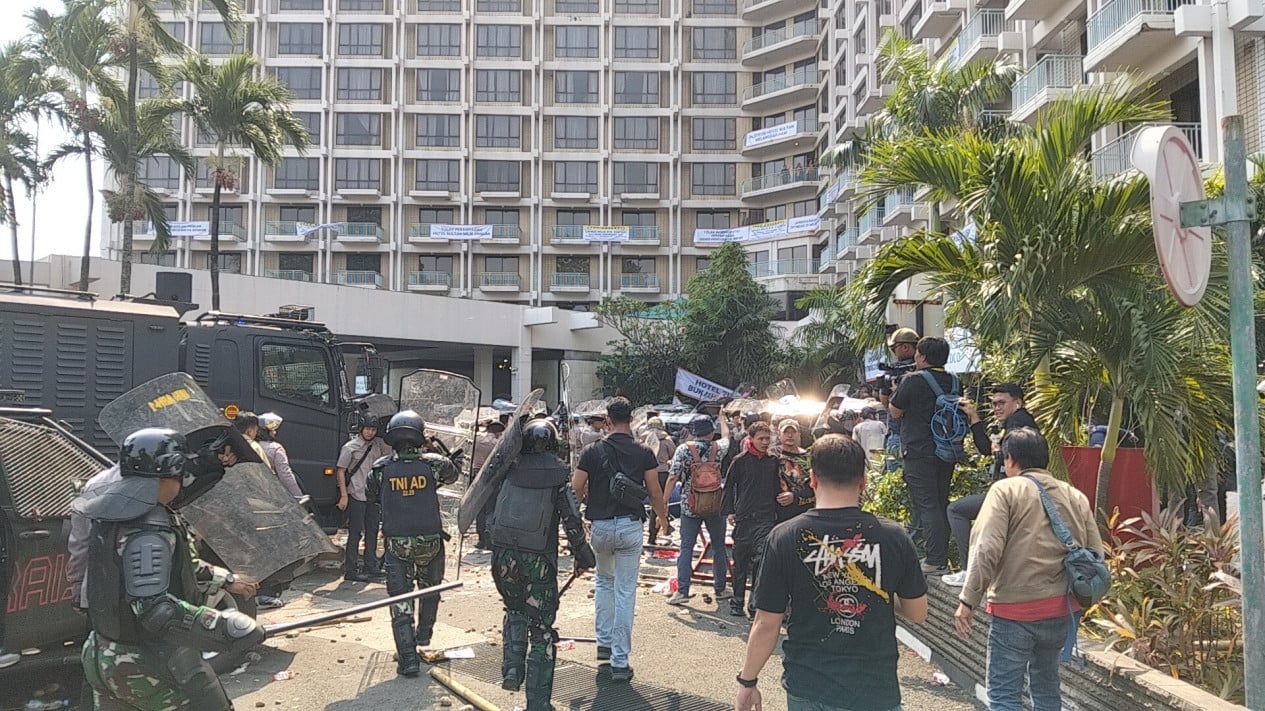 Massa yang Diamankan Terkait Kericuhan Eksekusi Hotel Sultan Bertambah Jadi 119 Orang, Polisi Cari Ator Intelectual