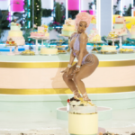 Megan Thee Stallion acabou de servir bolo na Love Island USA, e estávamos aqui para cada mordida
