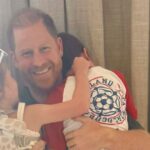 Meghan Markle compartilha foto rara de Harry e seus dois filhos no Dia dos Pais: ‘Nosso único’