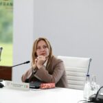 Meloni revida depois que Trump disse à TV italiana que ela 'implorou' por uma foto com ele no G7