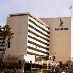 Membros da SAG-AFTRA aprovam acordo de quatro anos com termos de IA e fusão de pensões