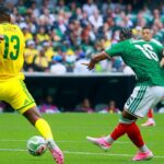 México x África do Sul AO VIVO: O primeiro gol da Copa do Mundo é marcado após apenas NOVE minutos, quando Shakira e Burna Boy iniciam o torneio em grande estilo