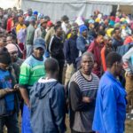 Milhares de malauianos fogem de casas na África do Sul em meio a ameaças xenófobas