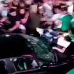 Motorista atravessa multidão no México na Copa do Mundo