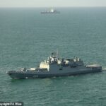 Na foto: Almirante Grigorovich da Alemanha Ocidental (primeiro plano) monitorado pela RFA Tideforce