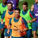 Ronaldo cerra os punhos enquanto comemora