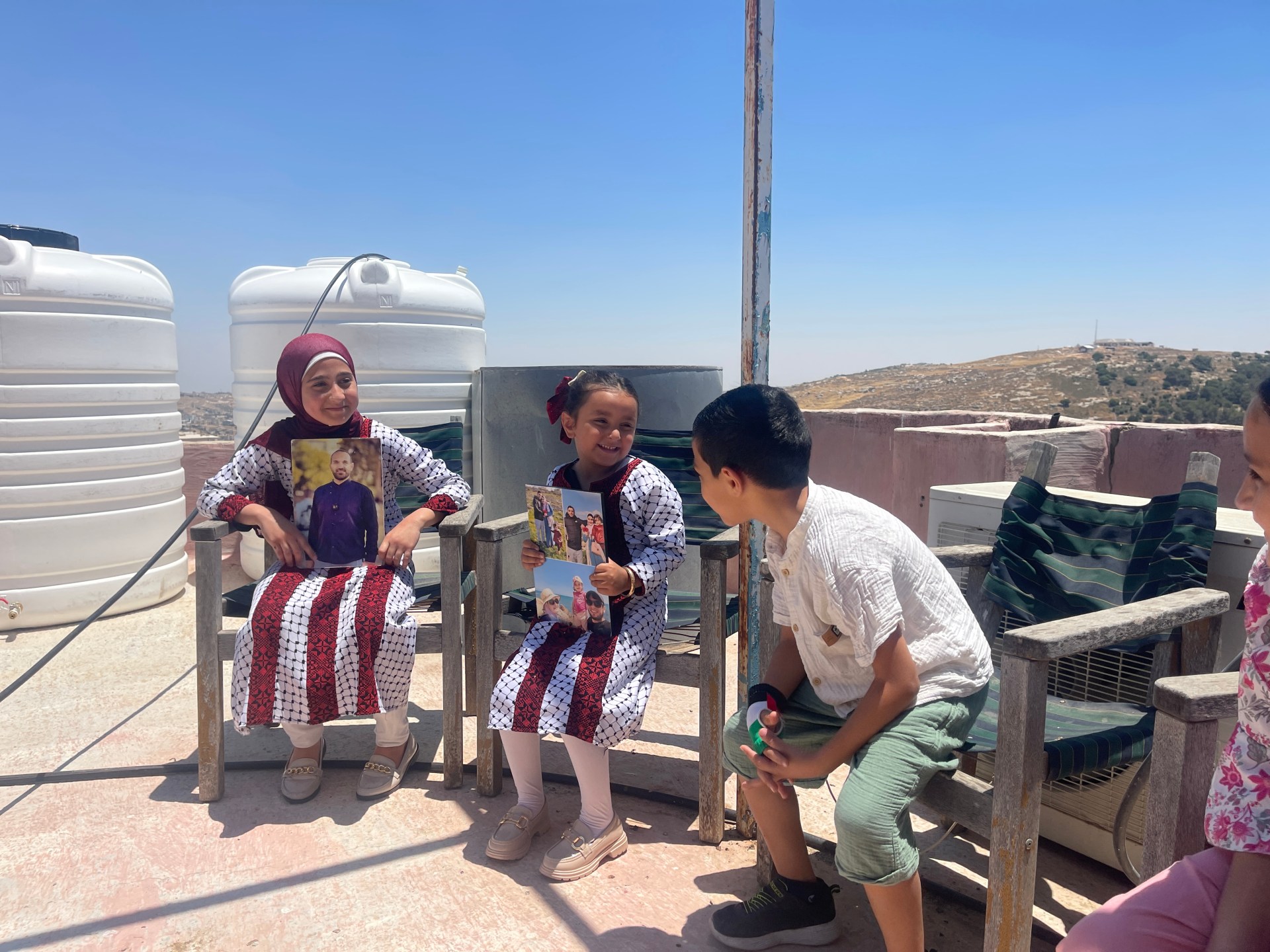 Campo de refugiados de dheshe para crianças da Palestina