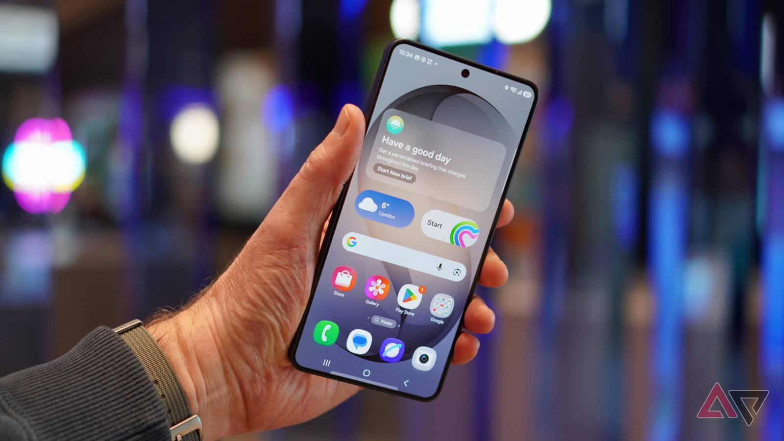O Galaxy S27 Pro da Samsung poderia finalmente consertar o que havia de errado com o Plus