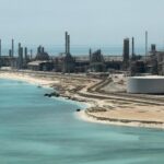 O Irã reafirma seu direito de controlar o transporte marítimo no Estreito de Ormuz após navio ter atingido perto de Omã