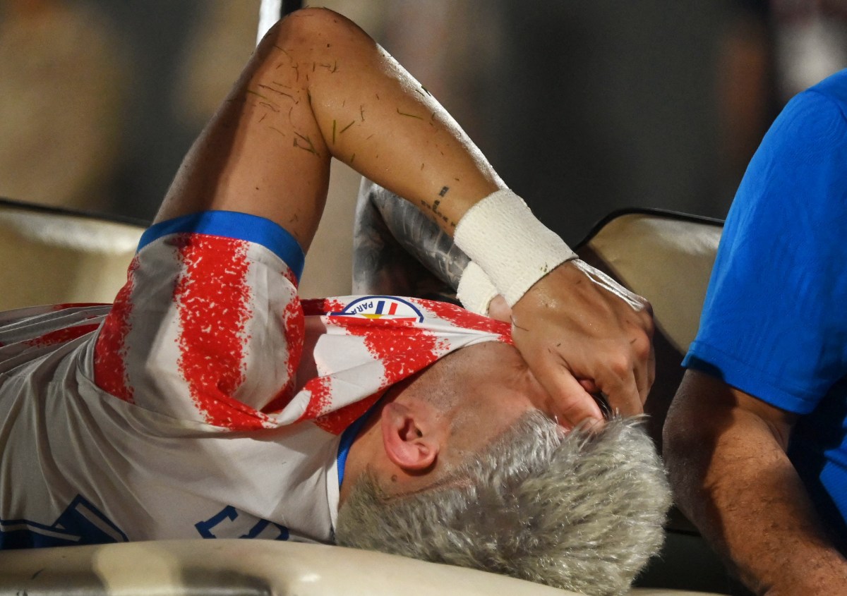 Julio Enciso is stretchered off the field injured during the international friendly match between Paraguay and Nicaragua at the Defensores del Chaco Stadium on June 5, 2026 in Asuncion, Paraguay. (Photo by Christian Alvarenga/Getty Images)