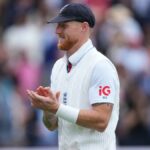 O ausente capitão da Inglaterra, Stokes, brilha pelo Durham