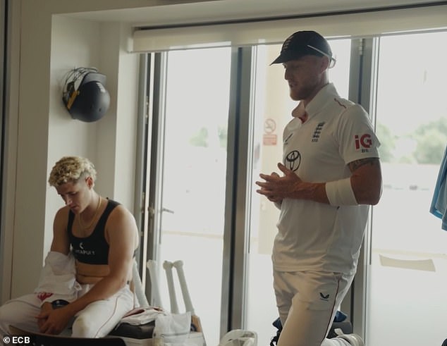 Ben Stokes informou a seus companheiros da Inglaterra antes do jogo que se aposentaria do críquete internacional após o quarto teste contra a Nova Zelândia