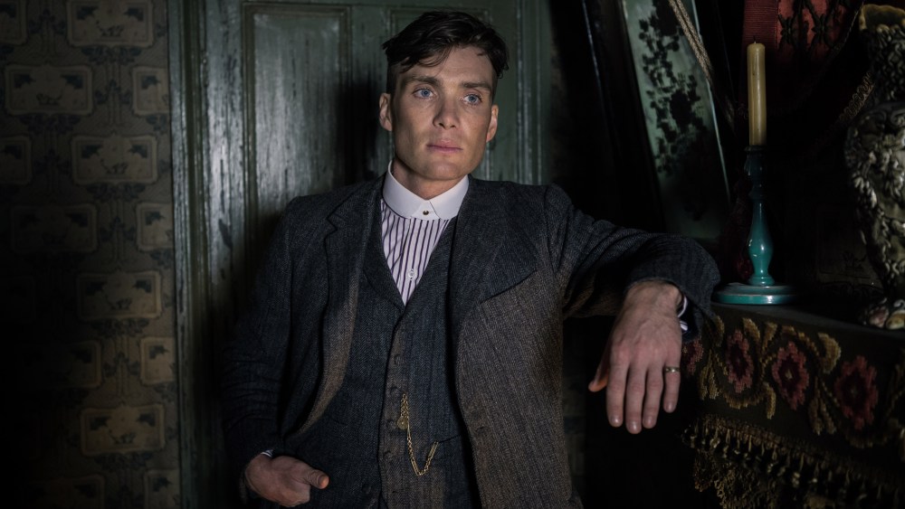 O criador de 'Peaky Blinders', Steven Knight, diz que não poderia ter feito o programa sem a BBC, mas 'não é o lugar para onde você vai para ganhar muito dinheiro'