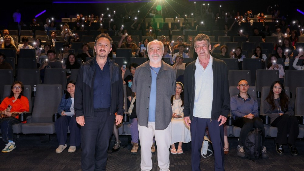 O diretor turco Reis Çelik traz o drama do golpe militar 'Noite da Cegueira' para Xangai