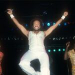 O documento Earth, Wind & Fire do Questlove mostra como o trauma permaneceu por trás da positividade implacável de uma banda