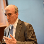 O ex-presidente da Comissão de Negociação de Futuros de Commodities dos EUA, Gary Gensler. O ex-presidente da CFTC, Gary Gensler, insta o tribunal de apelações a rejeitar as reivindicações federais de apostas esportivas de Kalshi