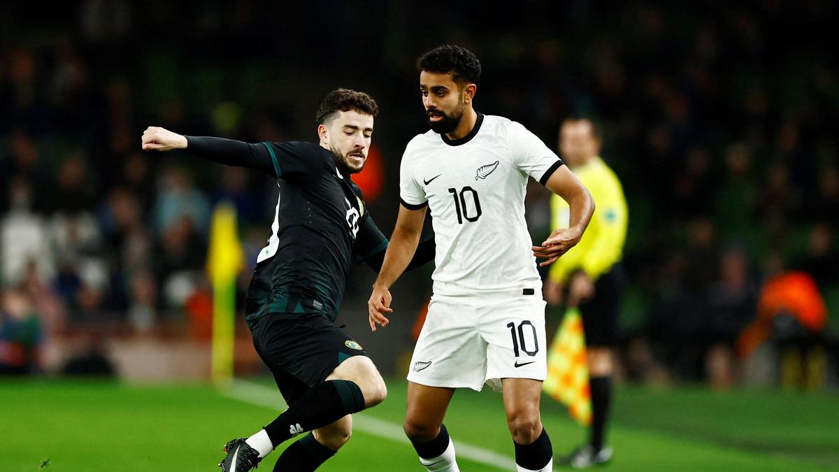 O jogador de origem indiana Sarpreet Singh é titular pela Nova Zelândia na Copa do Mundo FIFA