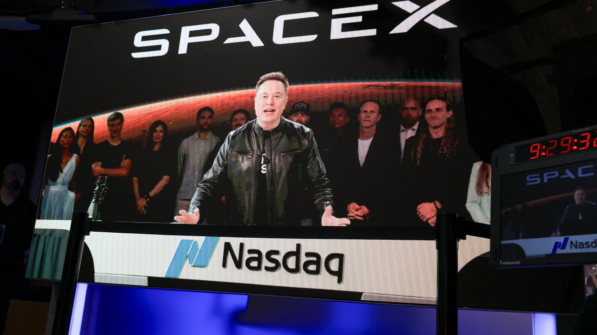 O preço das ações da SpaceX cai após a compra do Cursor. Quão baixo poderia ir?
