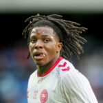 O que fontes próximas a Patrick Dorgu estão dizendo agora sobre seu futuro de longo prazo no Man Utd