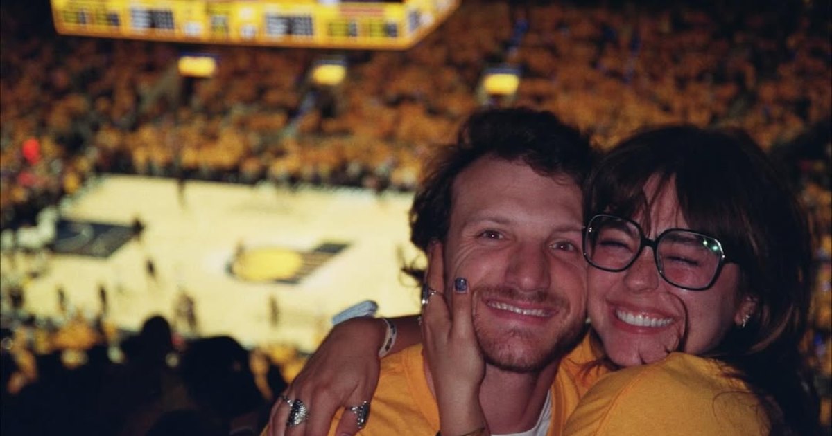 O que saber sobre o ex-noivo de Mika Abdalla fora do campus, Jake Short