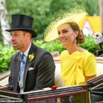 A Princesa de Gales trouxe a luz do sol ao Royal Ascot após uma ausência de dois anos ao chegar às corridas hoje usando um vestido amarelo brilhante