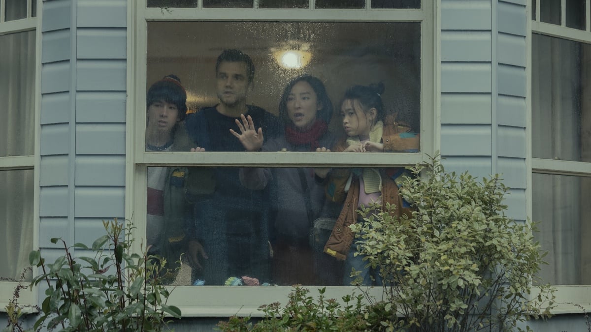 O trailer de The Last House prende Greta Lee e Wagner Moura em sua casa