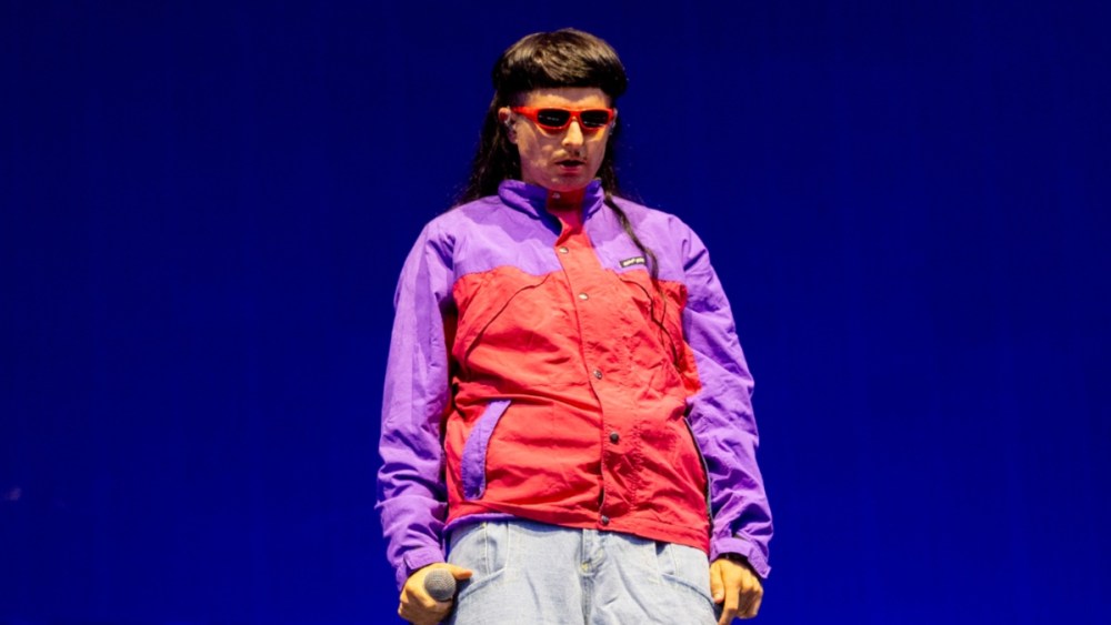 Oliver Tree, músico de 'Alien Boy' e 'Life Goes On', morre aos 32 anos em acidente de helicóptero