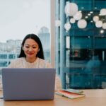 Os empregadores querem trabalhadores iniciantes com habilidades de nível sênior na era da IA, descobriu uma enorme análise da PwC