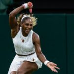 O tão esperado retorno de Serena Williams em simples terminou em derrota no primeiro turno na noite de terça-feira, enquanto a australiana Maya Joint manteve a coragem para vencer por 6-3, 6-7 (6), 6-3
