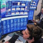 Os mercados de ações sobem enquanto Trump cancela ataques ao Irã e apregoa acordo de paz