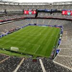Panamá x Inglaterra - Copa do Mundo AO VIVO: Notícias da equipe de três Leões VAZAM com Thomas Tuchel pronto para fazer uma chamada surpresa como lateral-direito após a lesão de Reece James - enquanto os WAGs dão seu apoio às estrelas