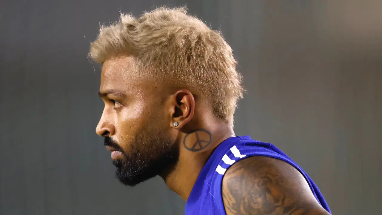 Pandya foi excluído da série no dia seguinte após ser liberado por lesão anterior