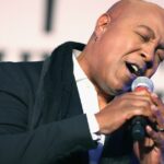Peabo Bryson, cantor de R&B conhecido pelos clássicos da Disney, sofreu um derrame