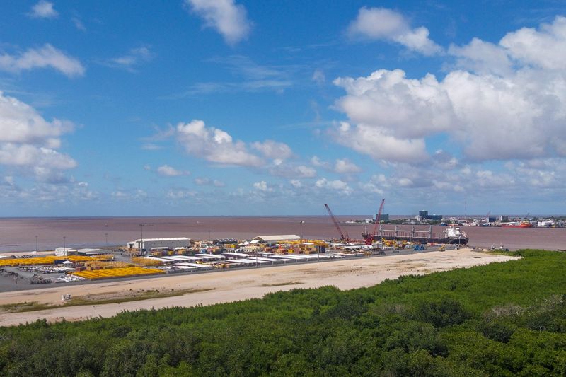 Pequena Guiana preparada para grandes ganhos de petróleo no Irã e dificuldades de crescimento