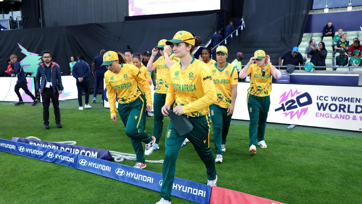 Placar AO VIVO SA-W vs BAN-W, Copa do Mundo Feminina T20 2026: Bangladesh perde o postigo na primeira bola