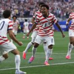 Pontuações de vitória da seleção masculina de futebol dos EUA são recordes nas classificações da Copa do Mundo em inglês; México x África do Sul, o maior da história da língua espanhola
