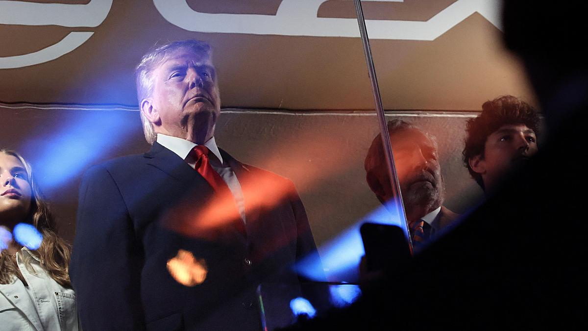 Por que Donald Trump foi vaiado durante o jogo 3 das finais da NBA no Madison Square Garden