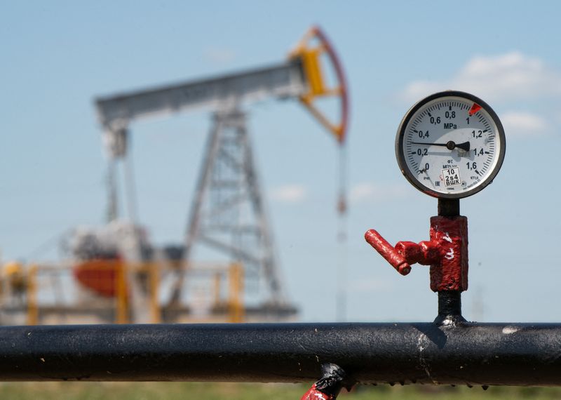 Preços do petróleo caem depois que Omã diz que as operações da Mina al Fahal prosseguem normalmente