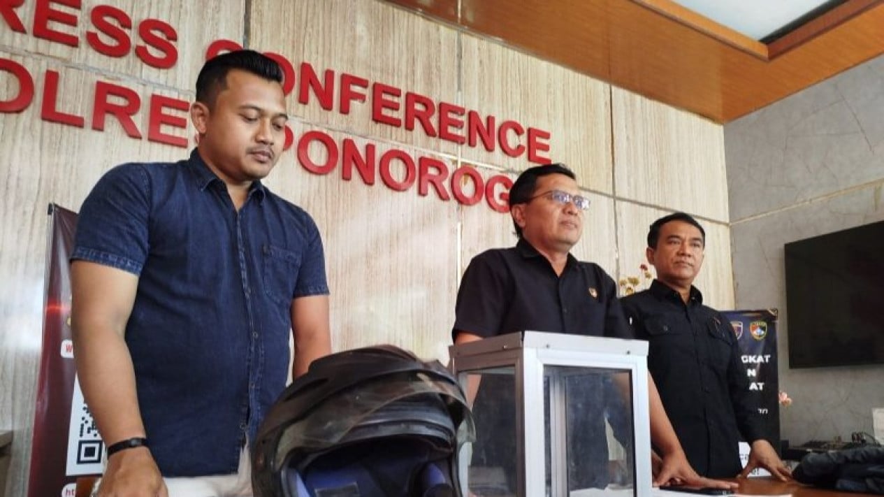 Pria Asal Madiun Colong 26 Kotak Amal Masjid e Musala di Ponorogo em 2 dias