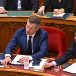 Primeiro-ministro da Hungria lança campanha para libertar o país da “máfia” de Orbán